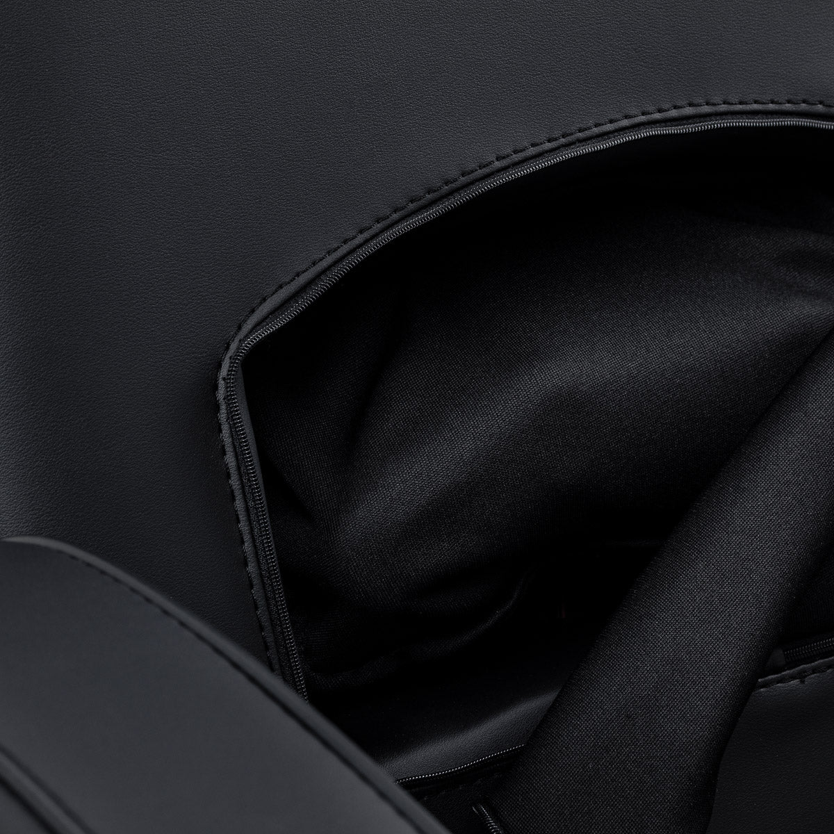 Gabbiano Continental Barberio Kėdė Su Masažu – Juoda · Galinės dalies detalė