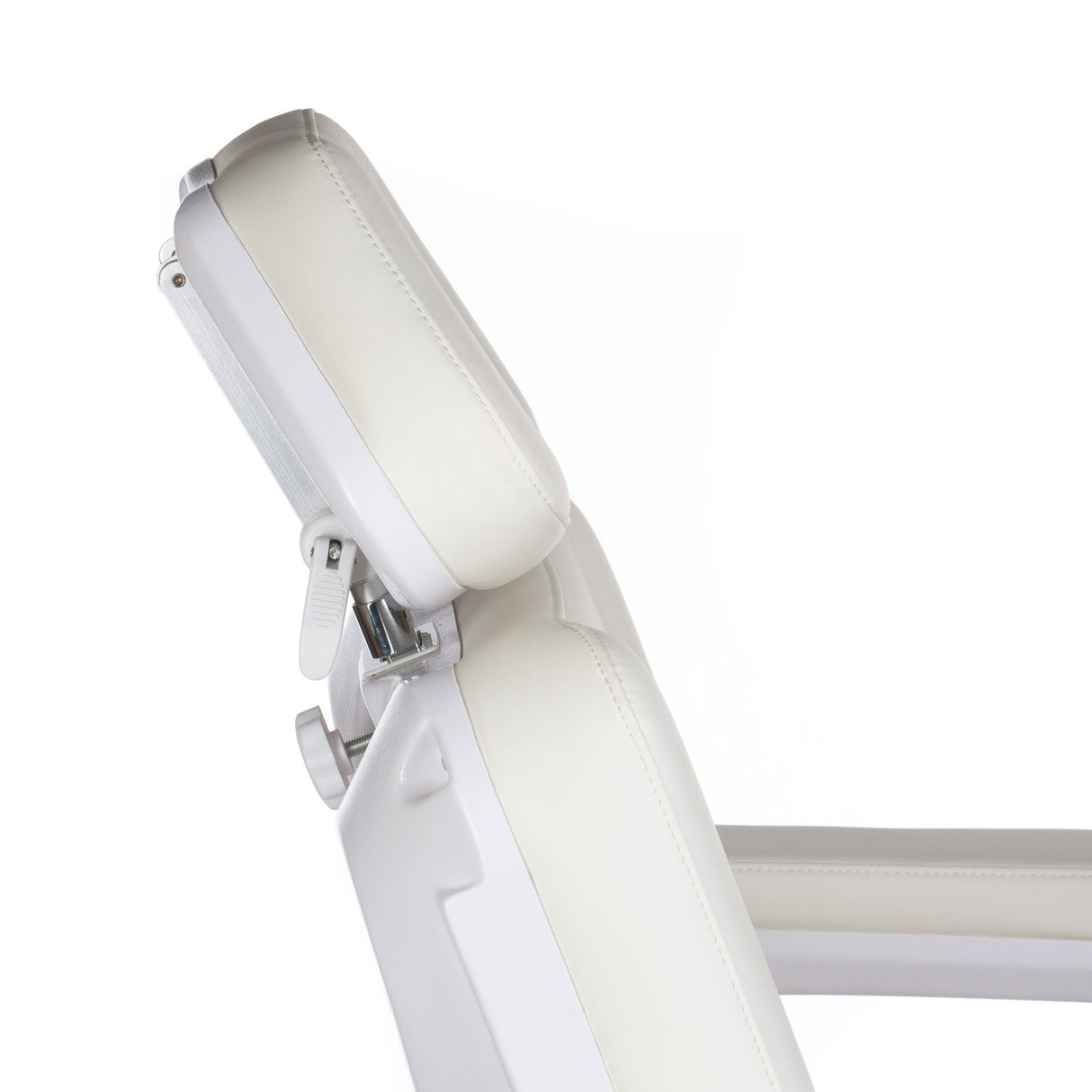 White electric cosmetic chair BR-6686 by Beauty System with padded seat, backrest, and adjustable headrest for salon treatments.