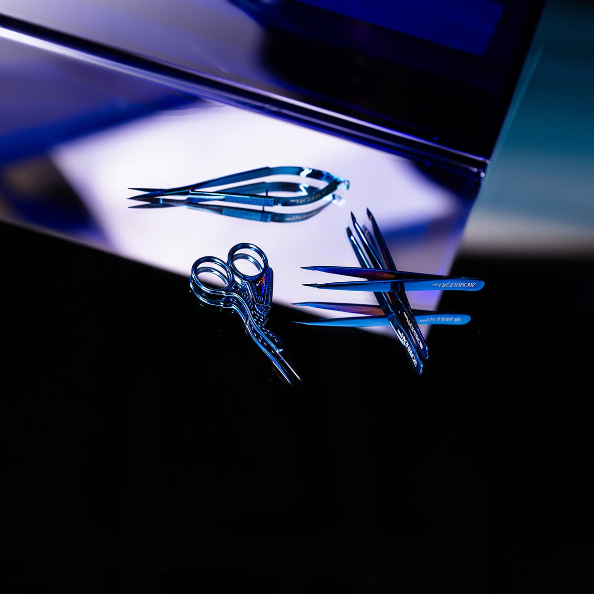 Mrs Highbrow Magic Blue Spring Scissors - BVShop