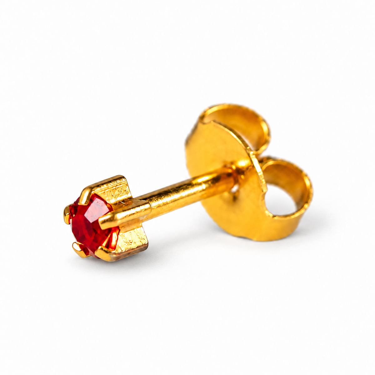 Caflon Original Piercing Earrings Ruby Clawset 4 mm (24ct Gold Plated)