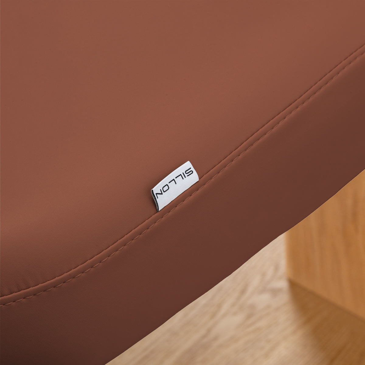 Sillon Relax · rudas / šviesiai rudas · Sillon etiketė ir siūlė
