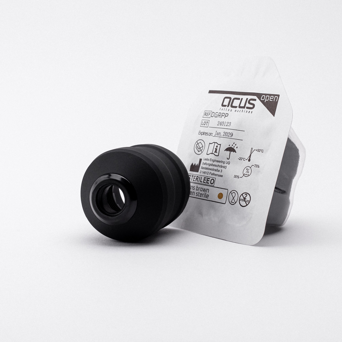 ACUS M1 Grip Plus Vienkartinė Tatuiruočių Rankenėlė Juoda 40mm — rankenėlė su individualia sterilia pakuote