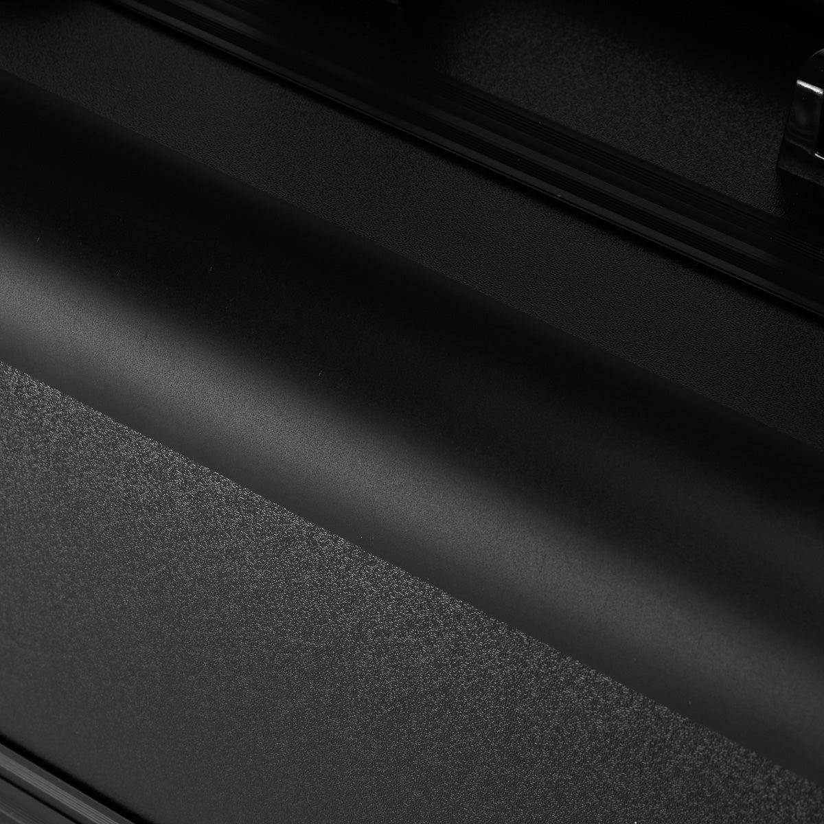 Cosmetic case black 40 - BVShop