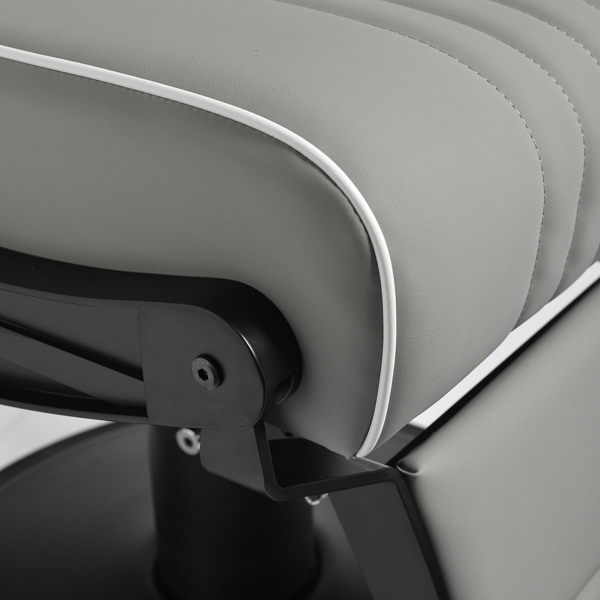 Gabbiano Levi barber chair with black frame gray without stitching at the back - BVShop