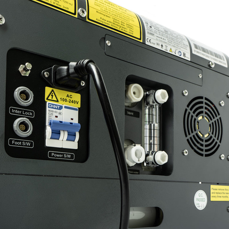 Q-Switch Nd:YAG lazeris su Beam Expander profesionalioms procedūroms