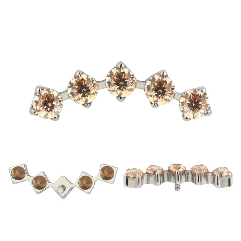 Titano žiedų patarimai su 5 smaigaliais ir cirkonio bezeliu